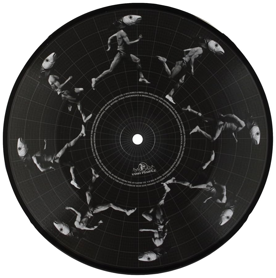 Bush, Kate: Running Up That Hill (A Deal With God) (2012 Remix) / Walk Straight Down The Middle (Used Vinyl 10")