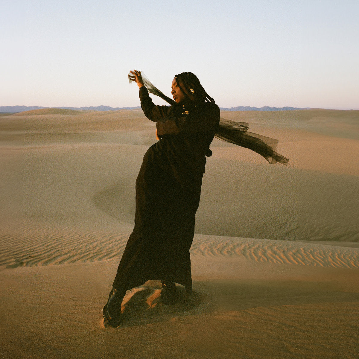 Saleh, Dua: Of Earth & Wires (Coloured Vinyl LP)