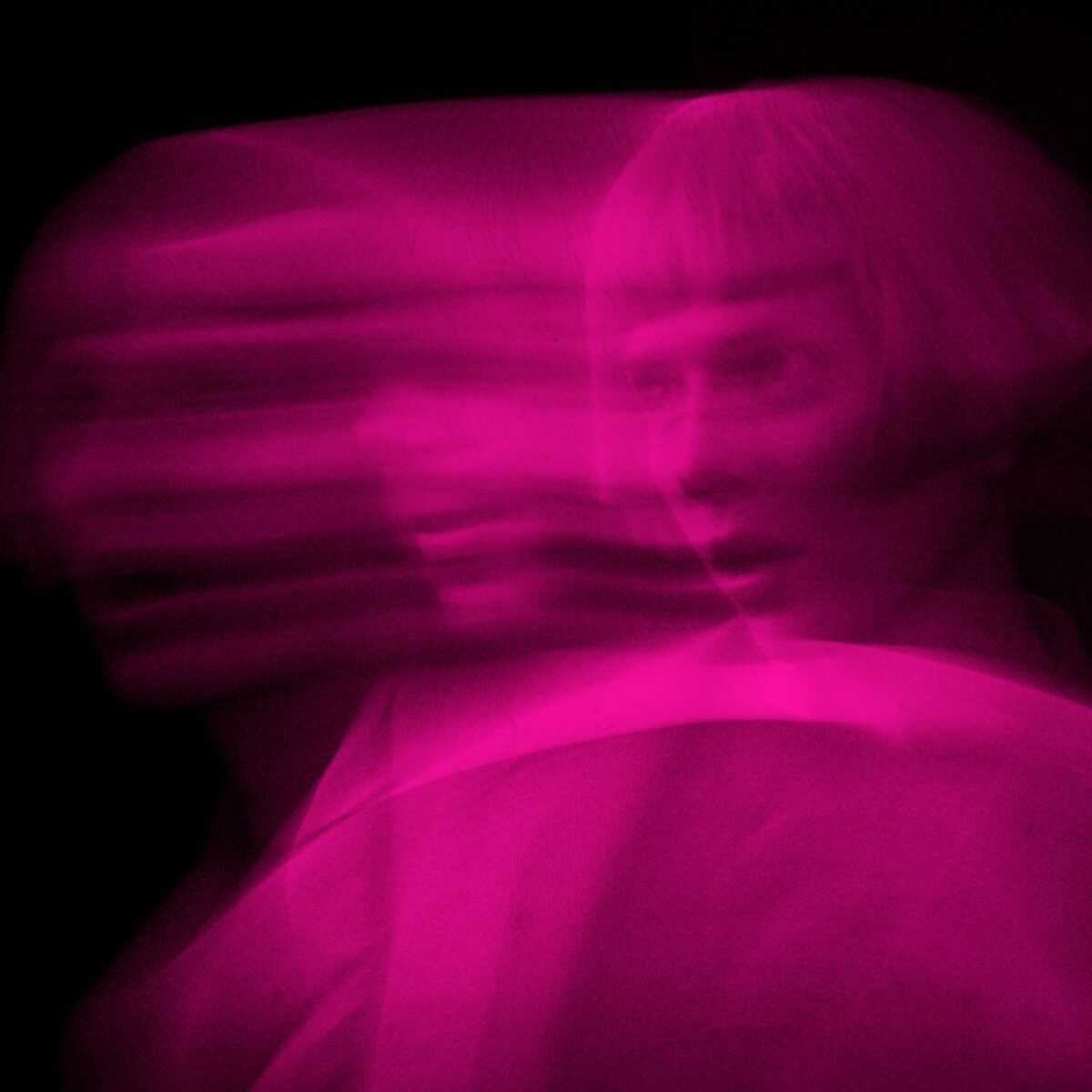 Tomora: Come Closer (Coloured Vinyl LP)